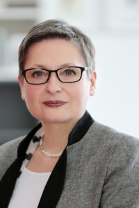 Bettina Limperg